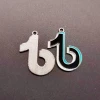 "Douyin Note Necklace, hip-hop trendsetter alloy sweater chain, men's and women's personalized pendant, fashion expert, Internet celebrity small accessory. Application Scenario